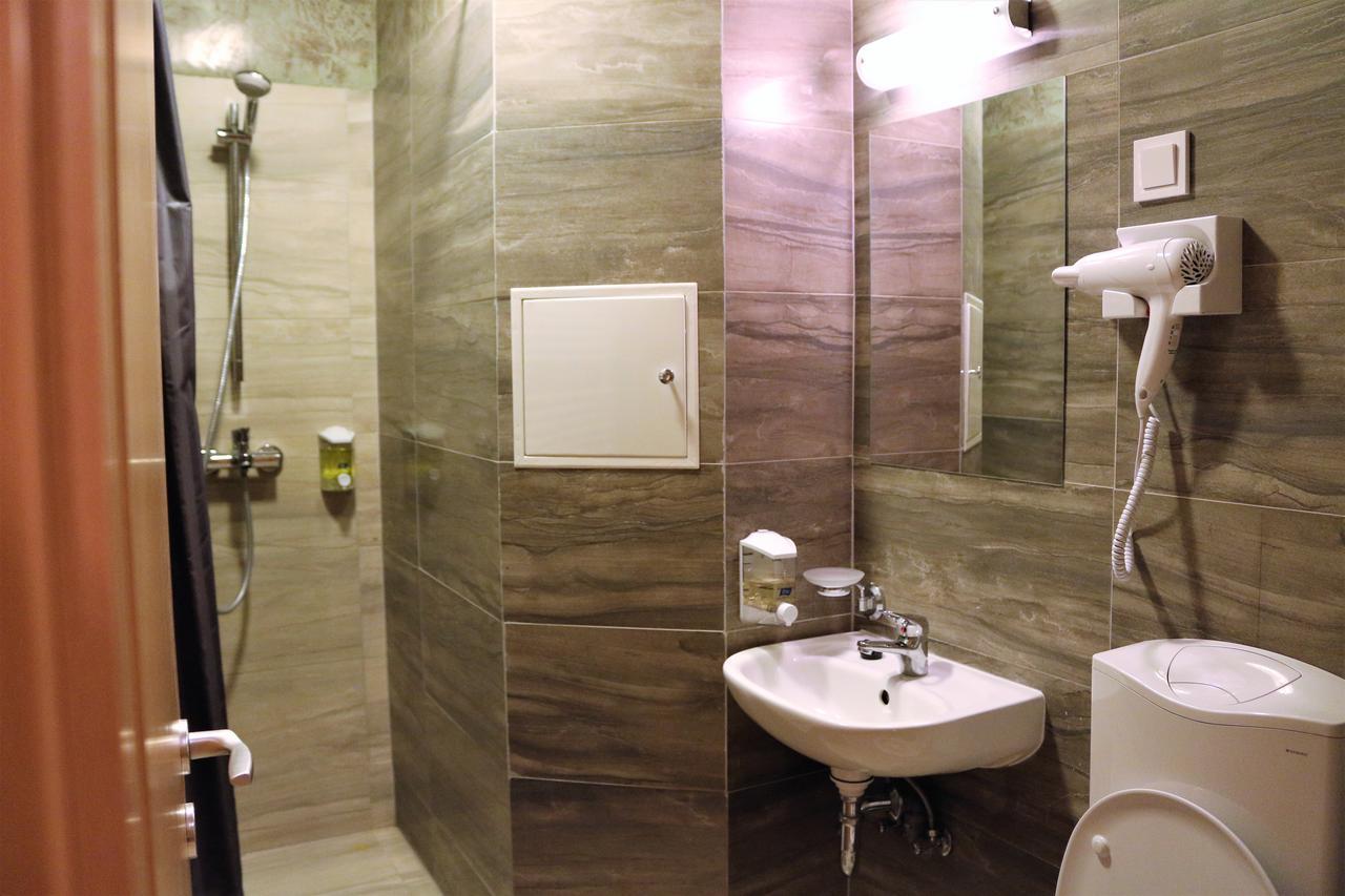 Apartment,613567605:JPEG